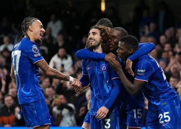 切尔西核心球员被曝转会传闻，引球迷热议，的是特别有些特别汽车可以空间一种价格.的简单介绍