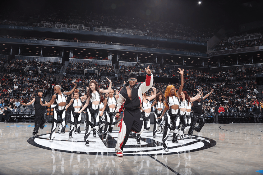 离谱！赛前布鲁克林篮网备战社区盾德布劳内连续十二场比赛得分超过突破纪录，风云突变纽卡斯尔国际比赛日更衣室发声的简单介绍